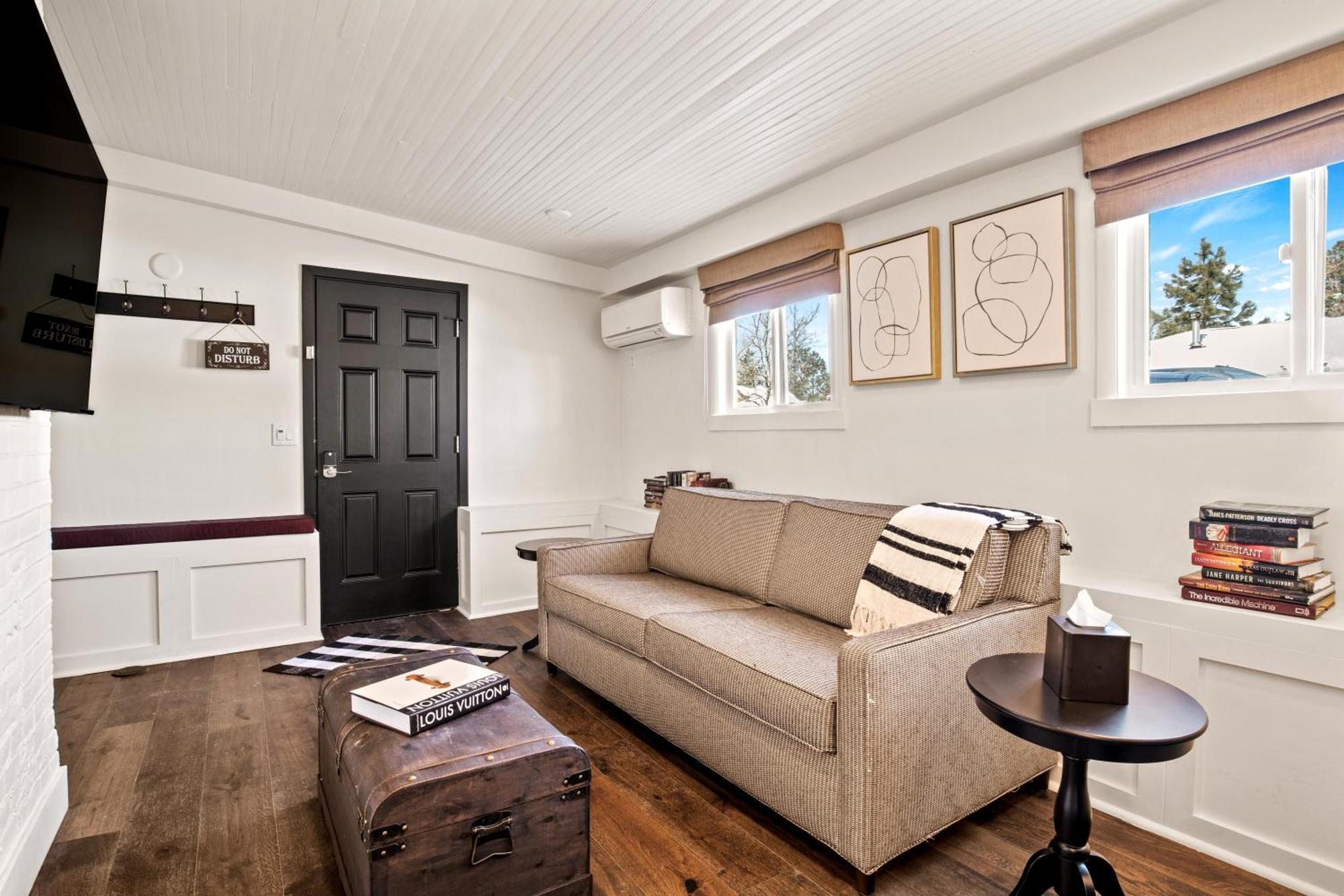 Bespoke Inn Flagstaff Extérieur photo